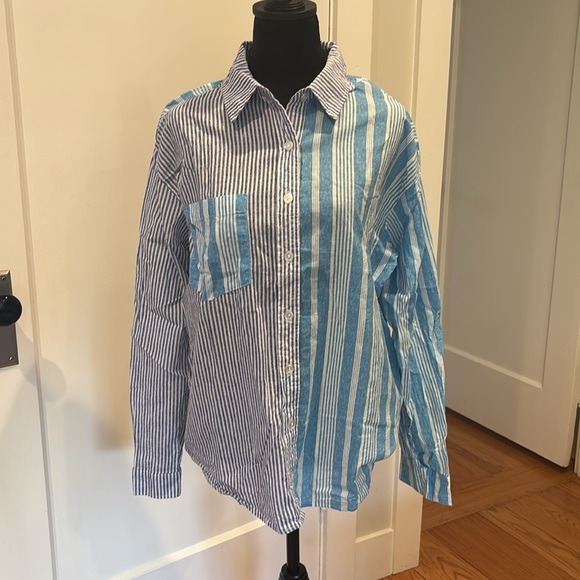 wild fable Tops - Wild fable - Blue and White Stripe Shirt - m
